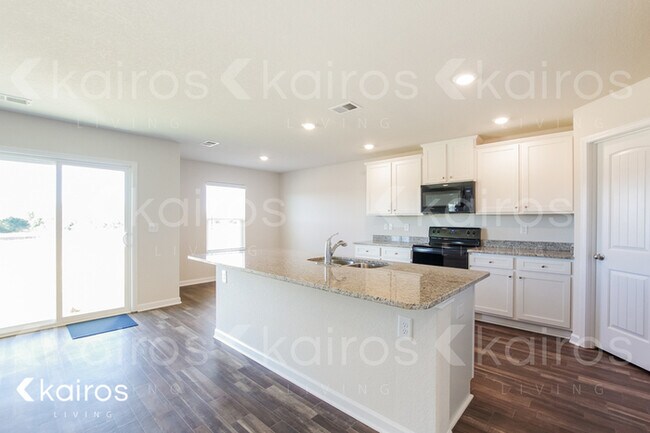 Foto del edificio - 1327 Clemons Lane