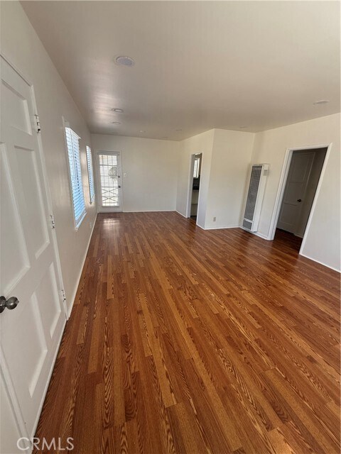 Foto del edificio - 1002 Tyler St