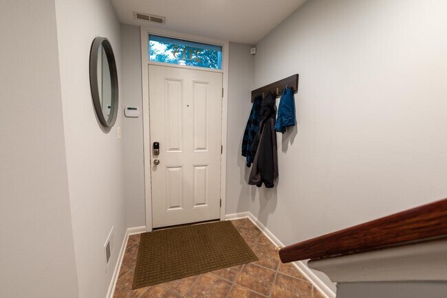 Foto del edificio - 2115 13th St NW