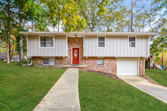 Foto principal - 5025 Ewell Ln