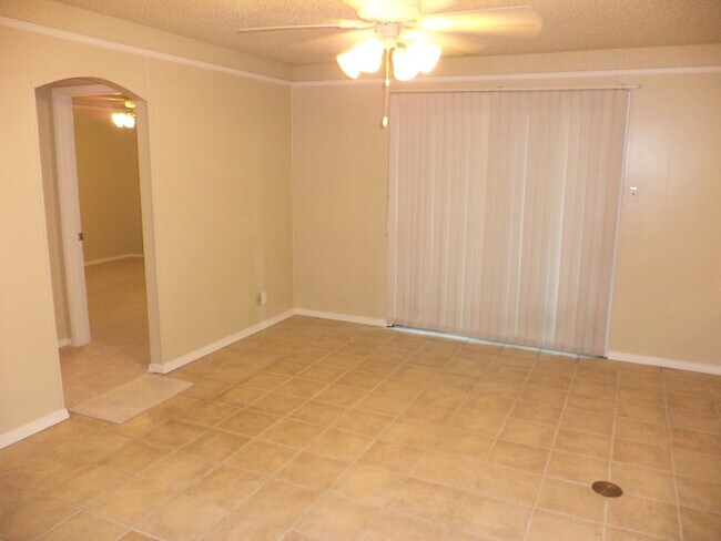 Foto del edificio - 7508 Evergreen Road