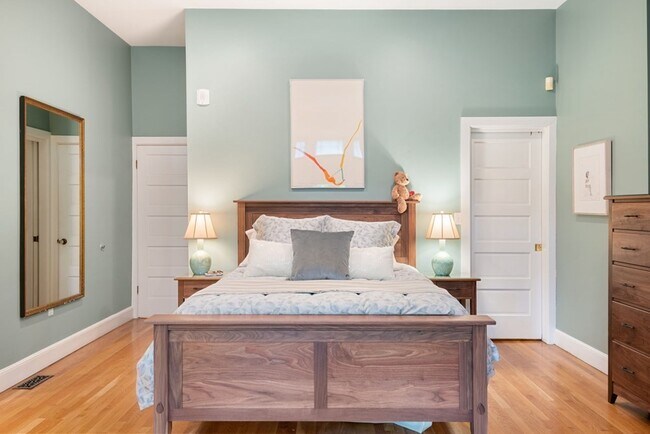 Foto del edificio - 5 Monument Sq