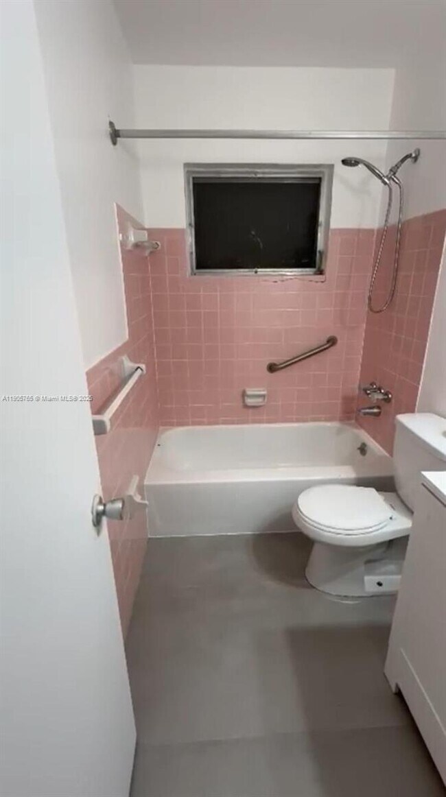 Foto del edificio - 543 Meridian Ave