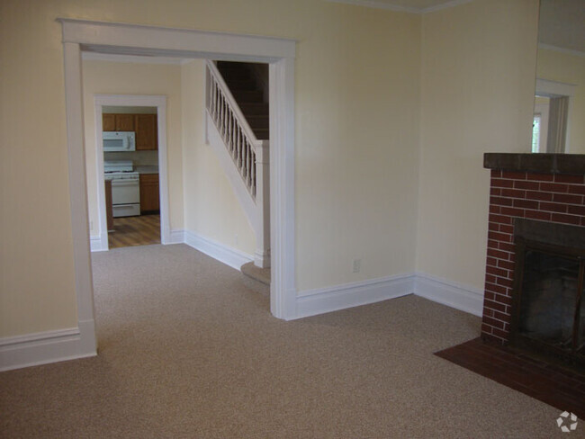 Building Photo - 14 E Weber Ave