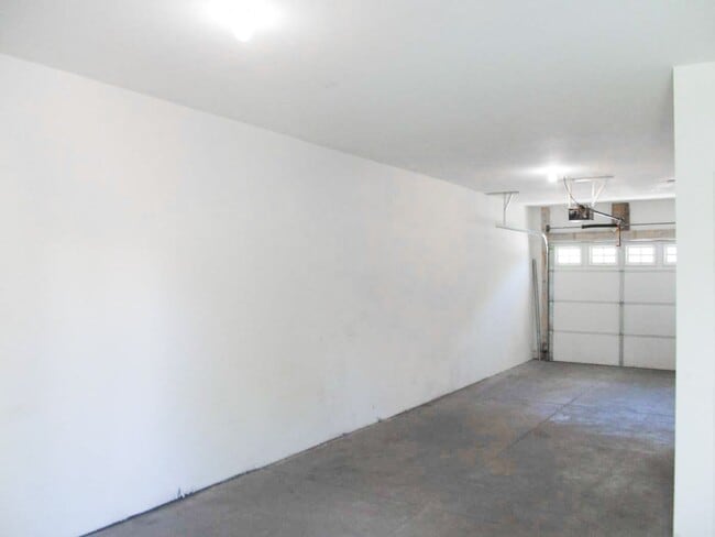 Foto del edificio - 801 Barrett St N