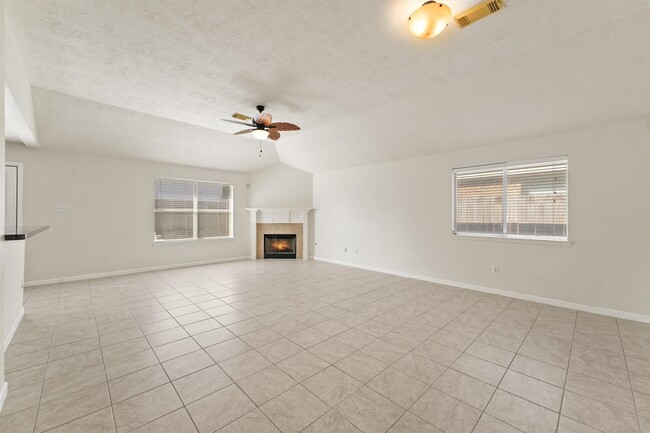Foto del edificio - 9519 Rodgers Rd