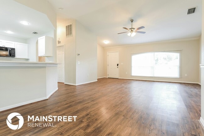 Building Photo - 4486 Flint Dr