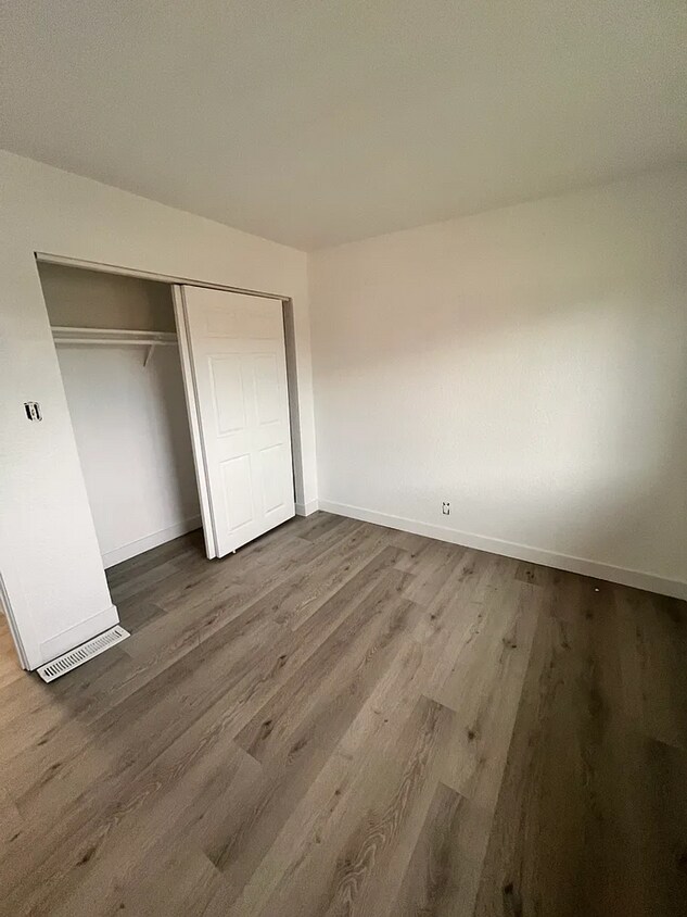 Foto del edificio - 4113 Apostolo Cir