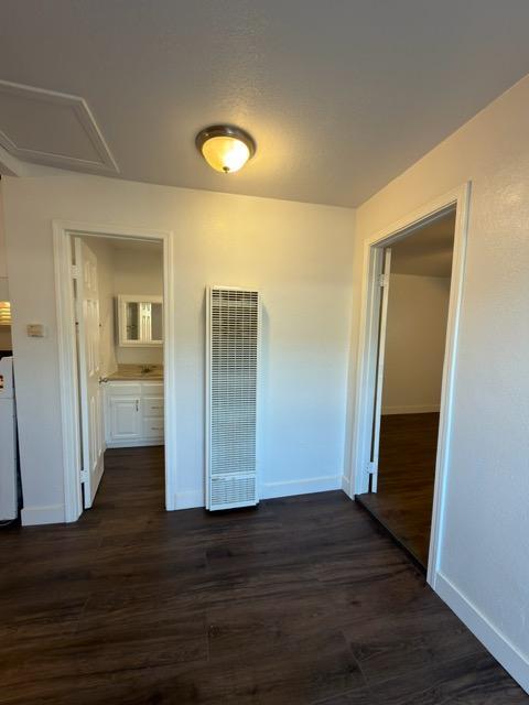 Foto del edificio - 1427 Hoover Ave