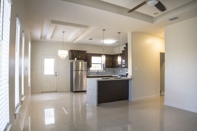 Foto del edificio - 913 Myrtle Beach Ave