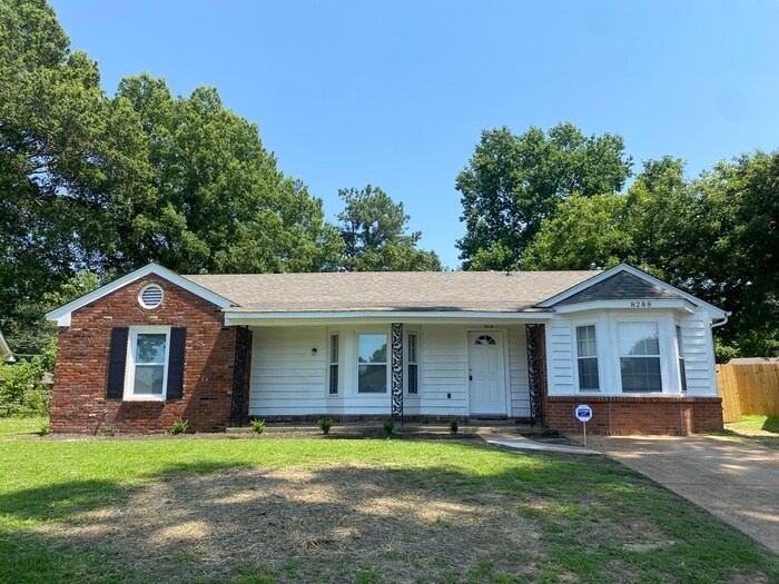 HALF OFF FIRST MONTH'S RENT! House for Rent in Southaven, MS
