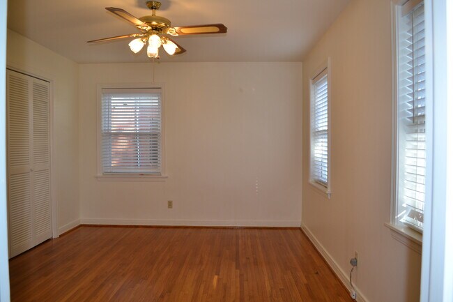 Master Bedroom - 9407 W Markham St