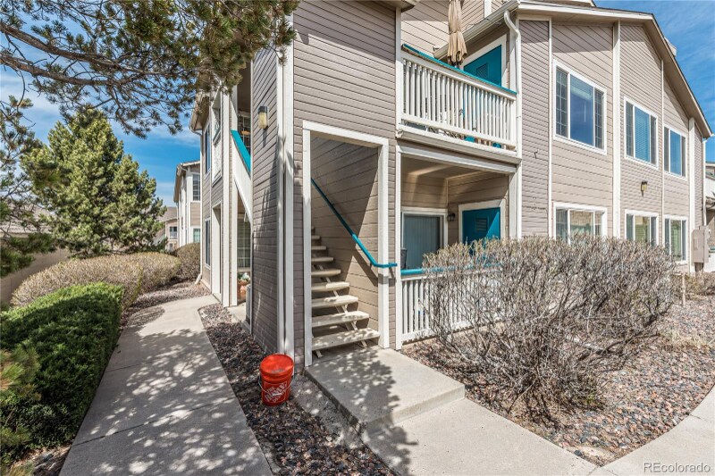 8495 Pebble Creek Way Unit 203, Littleton, CO 80126 Condo for Rent in Littleton, CO