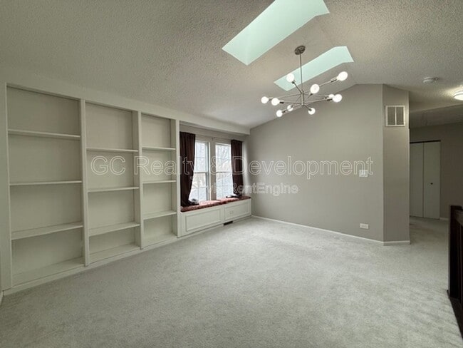 Foto del edificio - 1121 Southbridge Ln