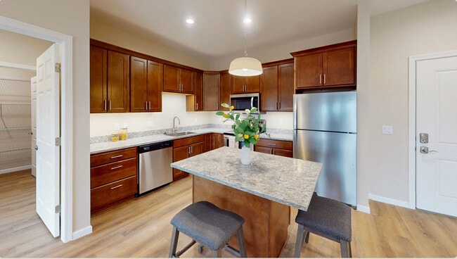 2 Br Kitchen - Chili Paul Place