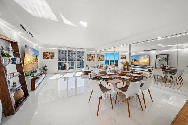 Foto del edificio - 2301 Collins Ave