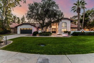 Building Photo - 10508 N 97th St