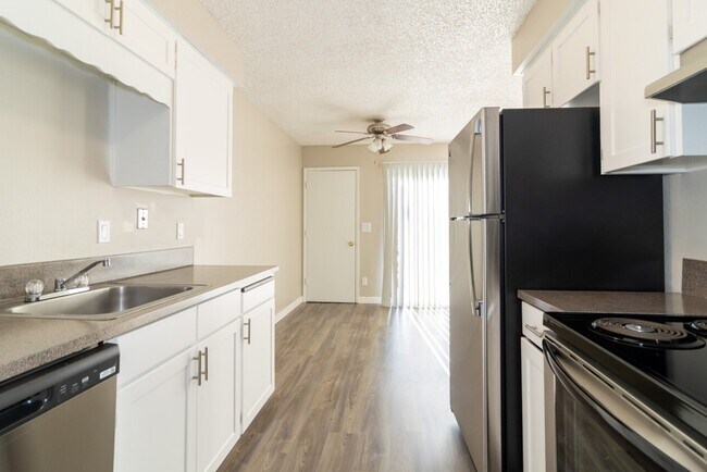 2 Habitaciones - Cocina - Battle Creek Lodge Apartments