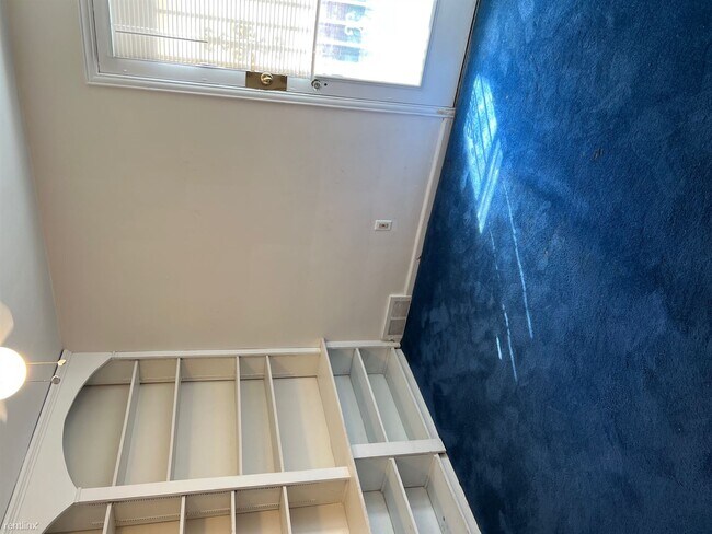 Foto del edificio - 2 br, 1.5 bath House - 22616 Tireman