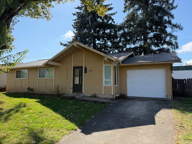 Building Photo - 2506 Jeppesen Acres Rd