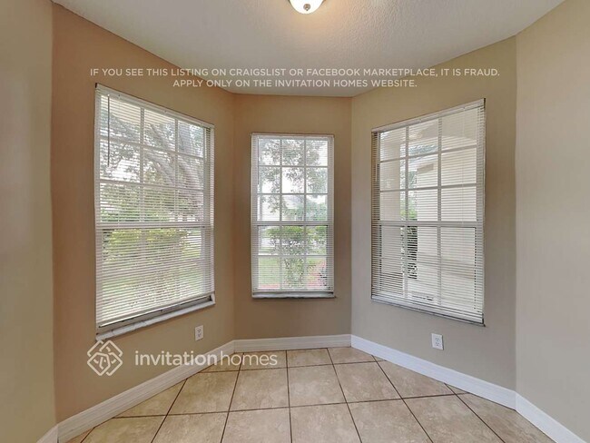 Building Photo - 1612 Wakefield Dr