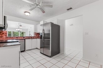 Building Photo - 230 Timber Lake Cir