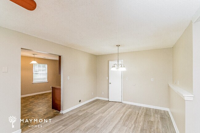 Building Photo - 21 Malbry Pl