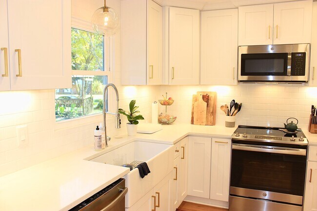 Foto del edificio - 316 Vinecrest Dr