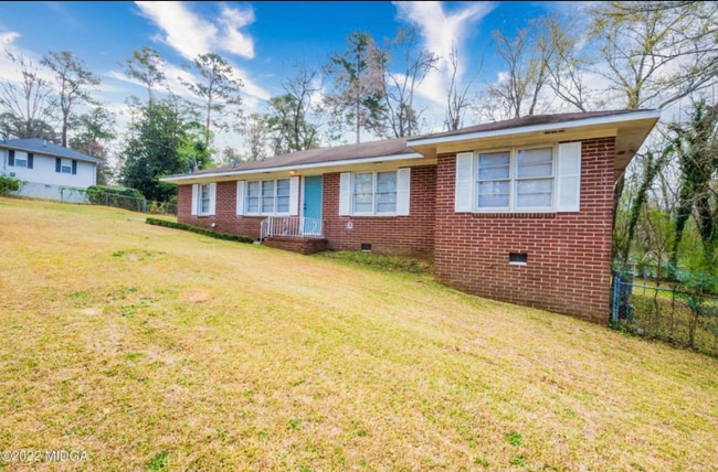 Building Photo - 4242 Laura Ann Pl