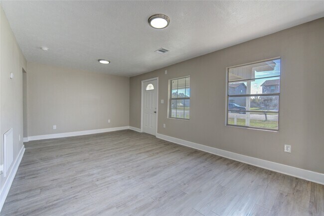 Foto del edificio - 3020 2nd Ave N