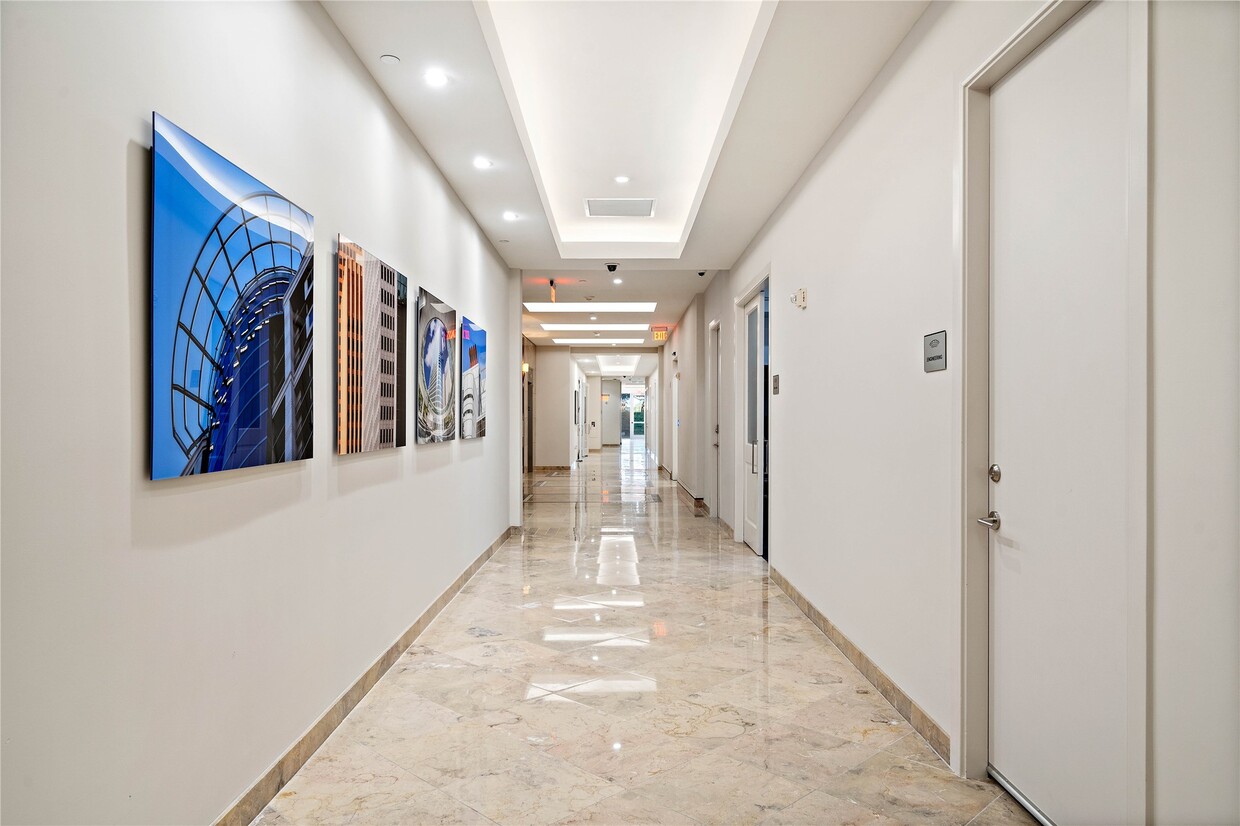 Foto del edificio - 3333 Allen Pkwy