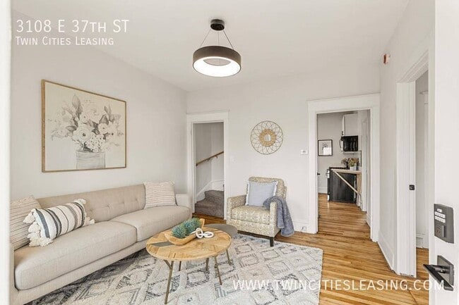 Building Photo - 3108 E 37th St