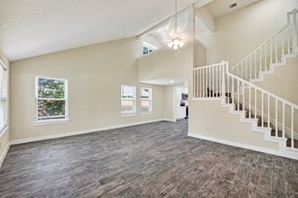 Building Photo - 3631 Glenwood Springs Dr