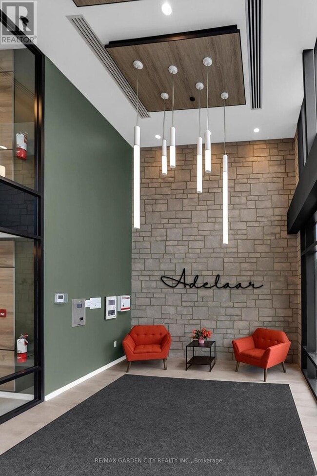 Building Photo - 3998 Victoria Ave