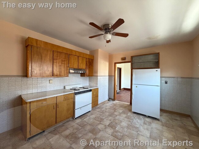 Photo - 1040 Broadway Apartment