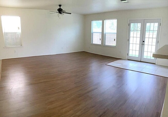 Building Photo - 12438 Grossmount Dr