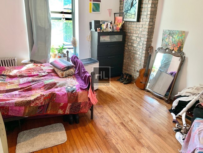 Foto del edificio - 5 AVENUE