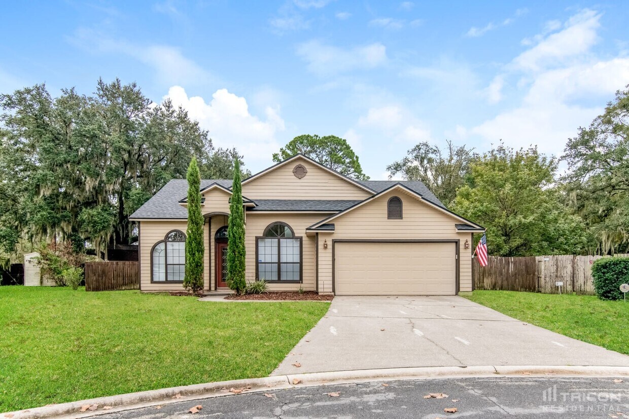 8808 Mountain Lake Drive S Jacksonville FL House for Rent in