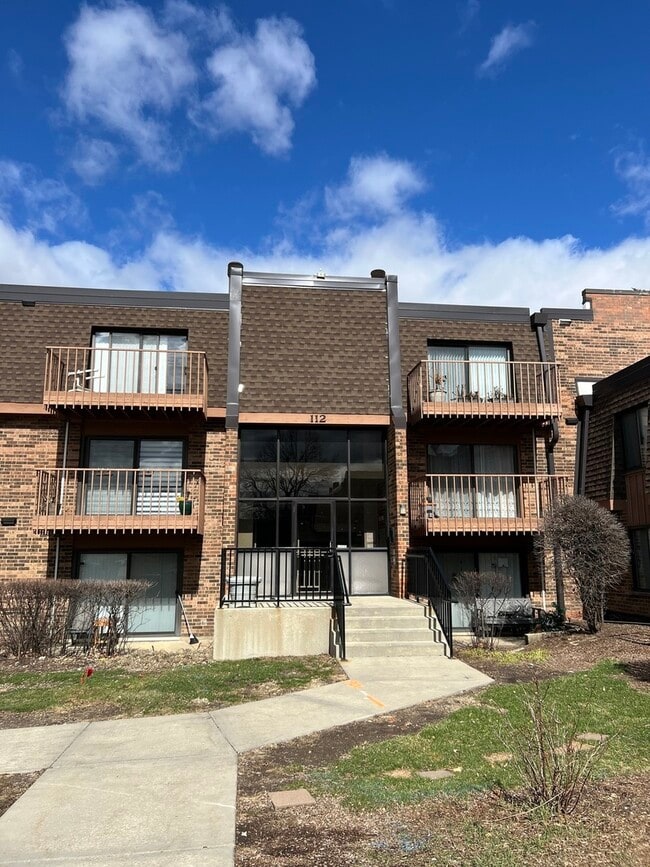 Building Photo - 112 Mullingar Ct