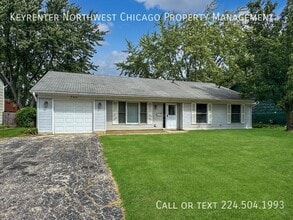 Building Photo - 740 Portree Ln