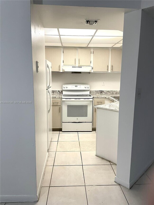 Foto del edificio - 8255 SW 152nd Ave