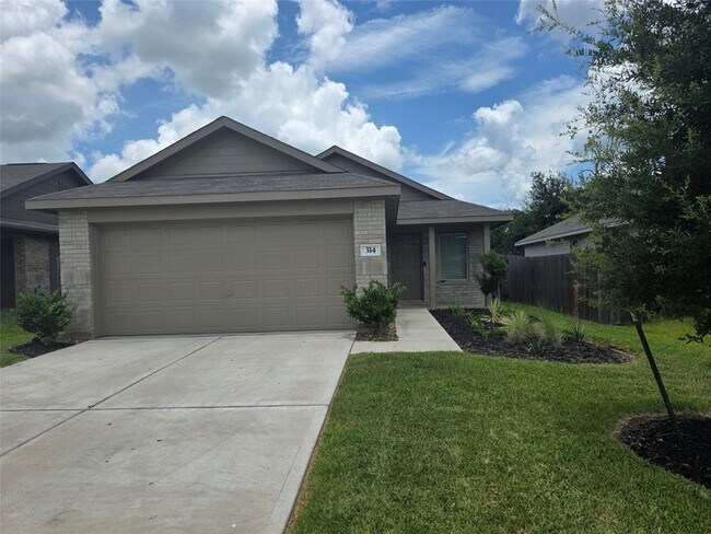 Foto del edificio - 314 Riverwood Village Ln