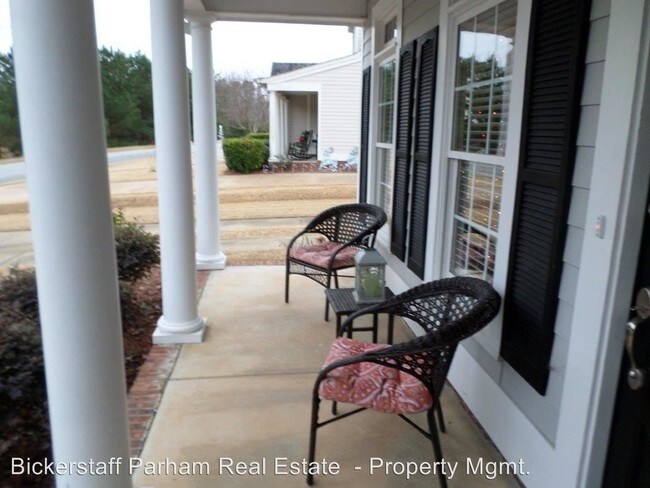Foto del edificio - 7977 Ballantyne Way