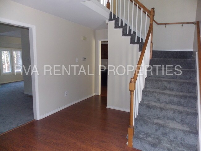 Building Photo - 2819 Quisenberry St