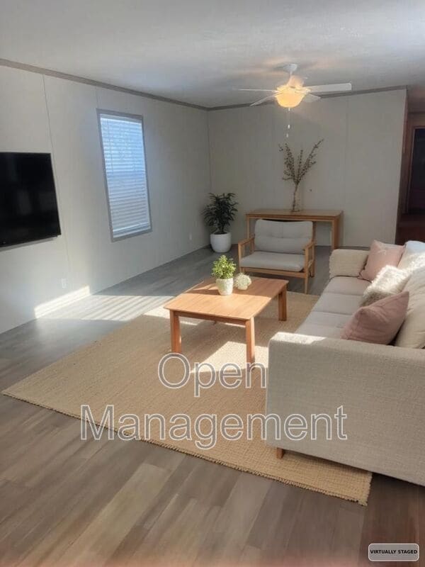 Building Photo - 825 1st Ave E