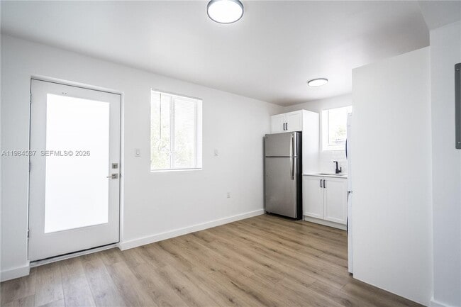 Foto del edificio - 1955 NW 2nd Ct