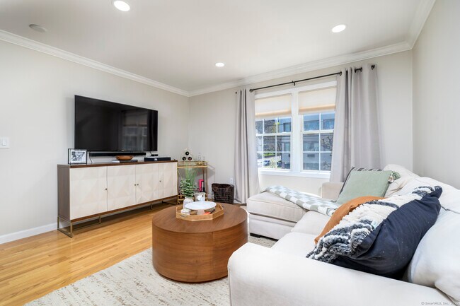Foto del edificio - 28 3rd St