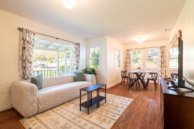 Foto del edificio - Peaceful Getaway in Azusa
