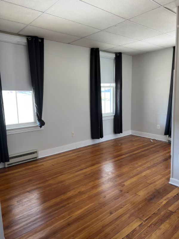 Building Photo - 4710 Schley Ave