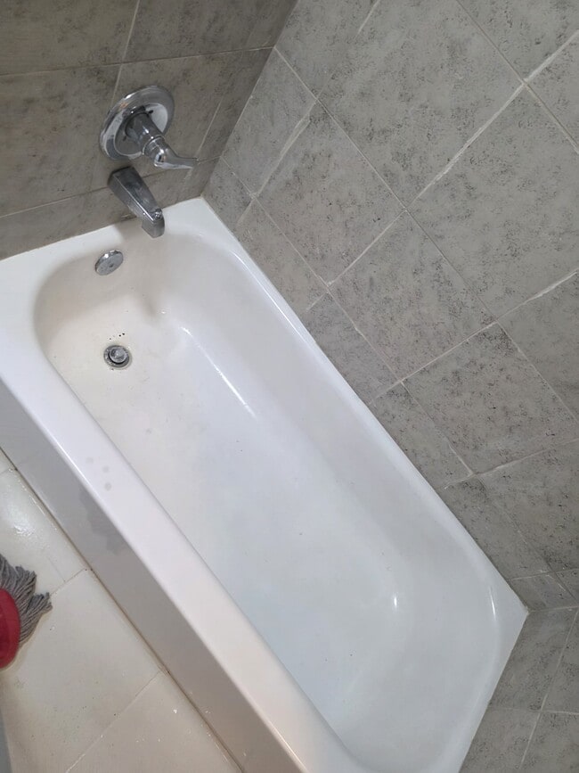 Foto del edificio - 706 Grove St